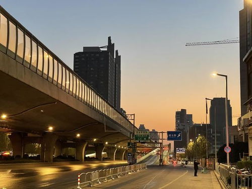 郑州市三十天气预报-郑州三十天气预报查询-第1张图片-雾华天气