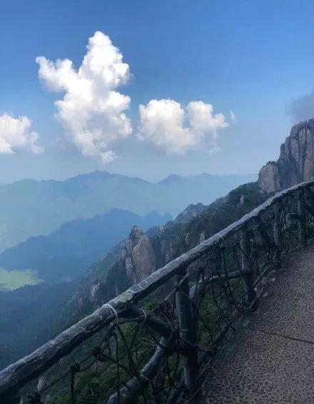 庐山天气预报15天-三清山天气预报15天-第2张图片-雾华天气