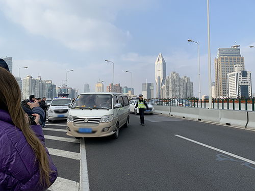 上海外牌双休日可以上高架吗-外牌双休日限行时间上海-第2张图片-雾华天气
